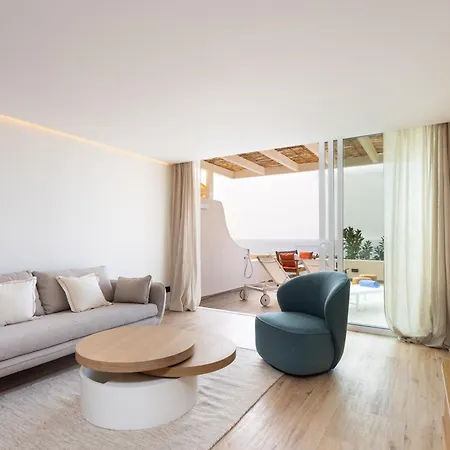 Victoria *